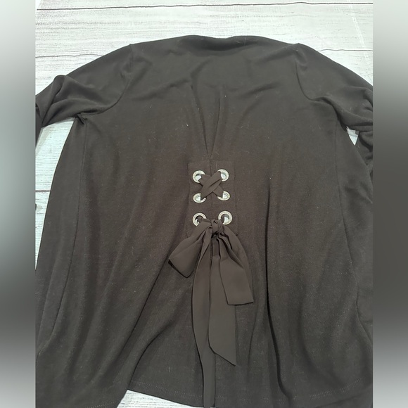 August Silk size medium open front cardigan EUC - Picture 11 of 11